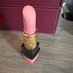 CHANEL Rouge Allure Lipstick in Bold Pink